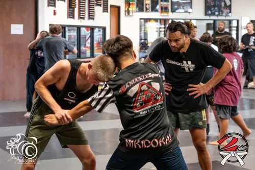 2KnuckleSports MMA & Fitness